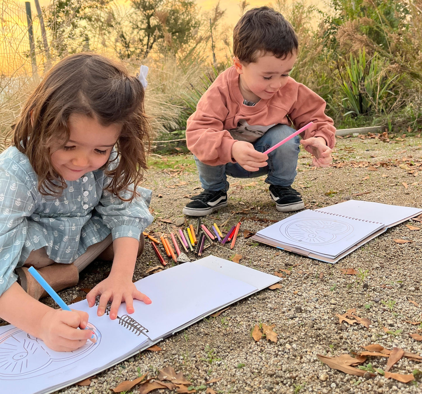 Libro para niños "Guía para Exploradores"